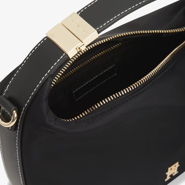  Tommy Hilfiger Go Kadın Siyah Omuz Çantası