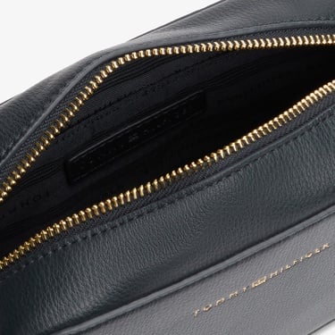  Tommy Hilfiger Logo Kadın Lacivert Çapraz Çanta