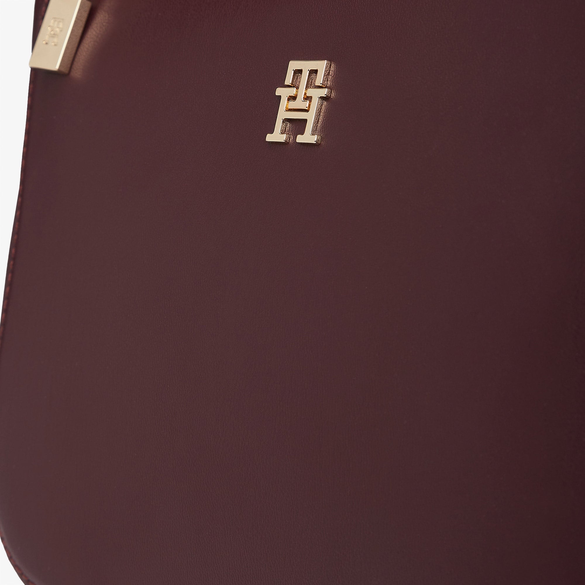 Tommy Hilfiger Glam Kadın Bordo Çapraz Çanta