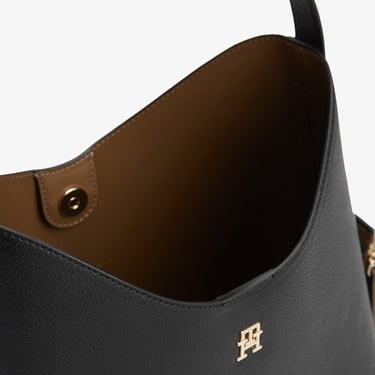  Tommy Hilfiger Icon Kadın Siyah Omuz Çantası