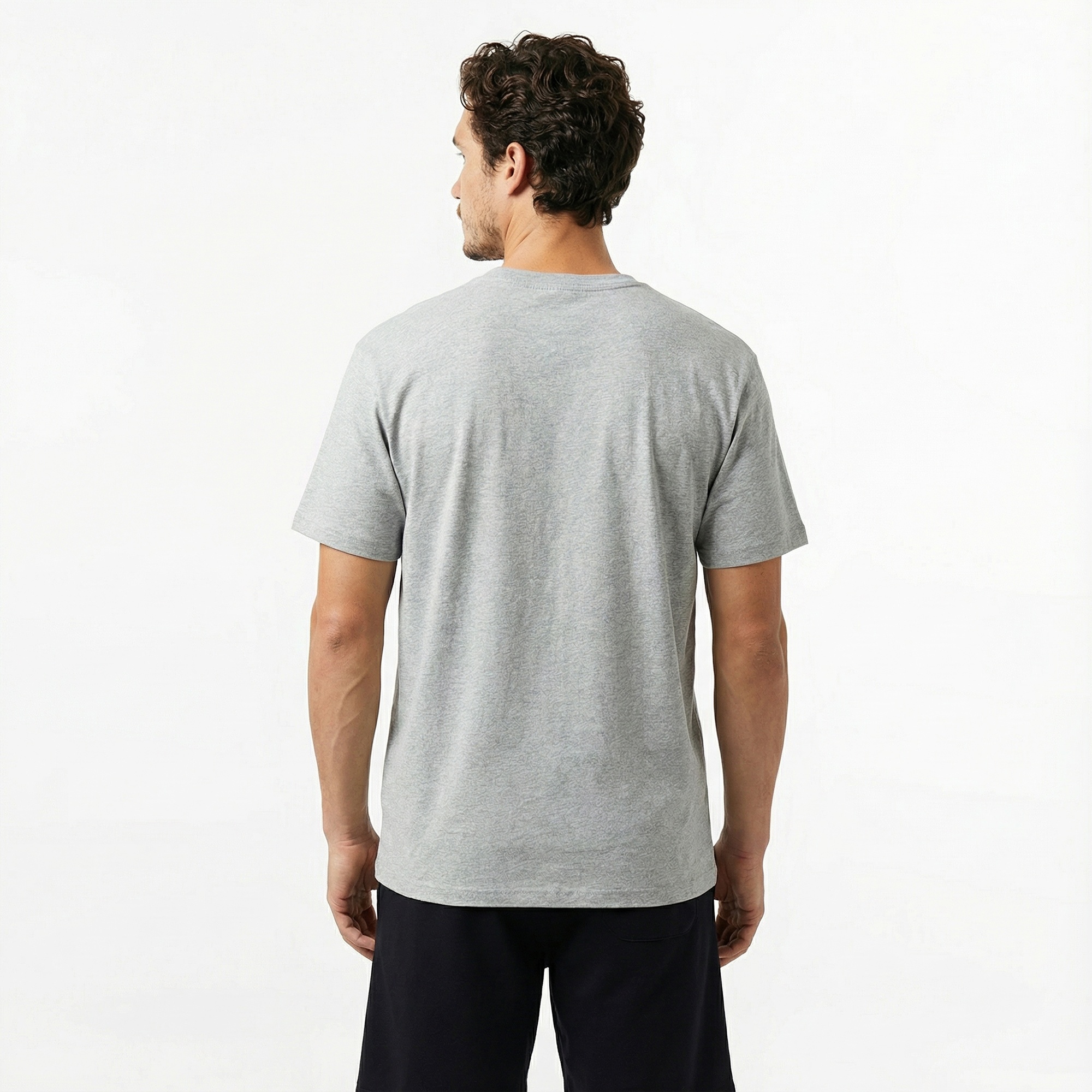 Nike Sportswear Premium Essential Sustainable Erkek Gri T-Shirt