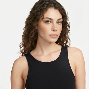  Nike Yoga Dri-Fit Luxe 5 İnç Jumpsuit Kadın Siyah Tulum