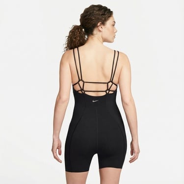  Nike Yoga Dri-Fit Luxe 5 İnç Jumpsuit Kadın Siyah Tulum