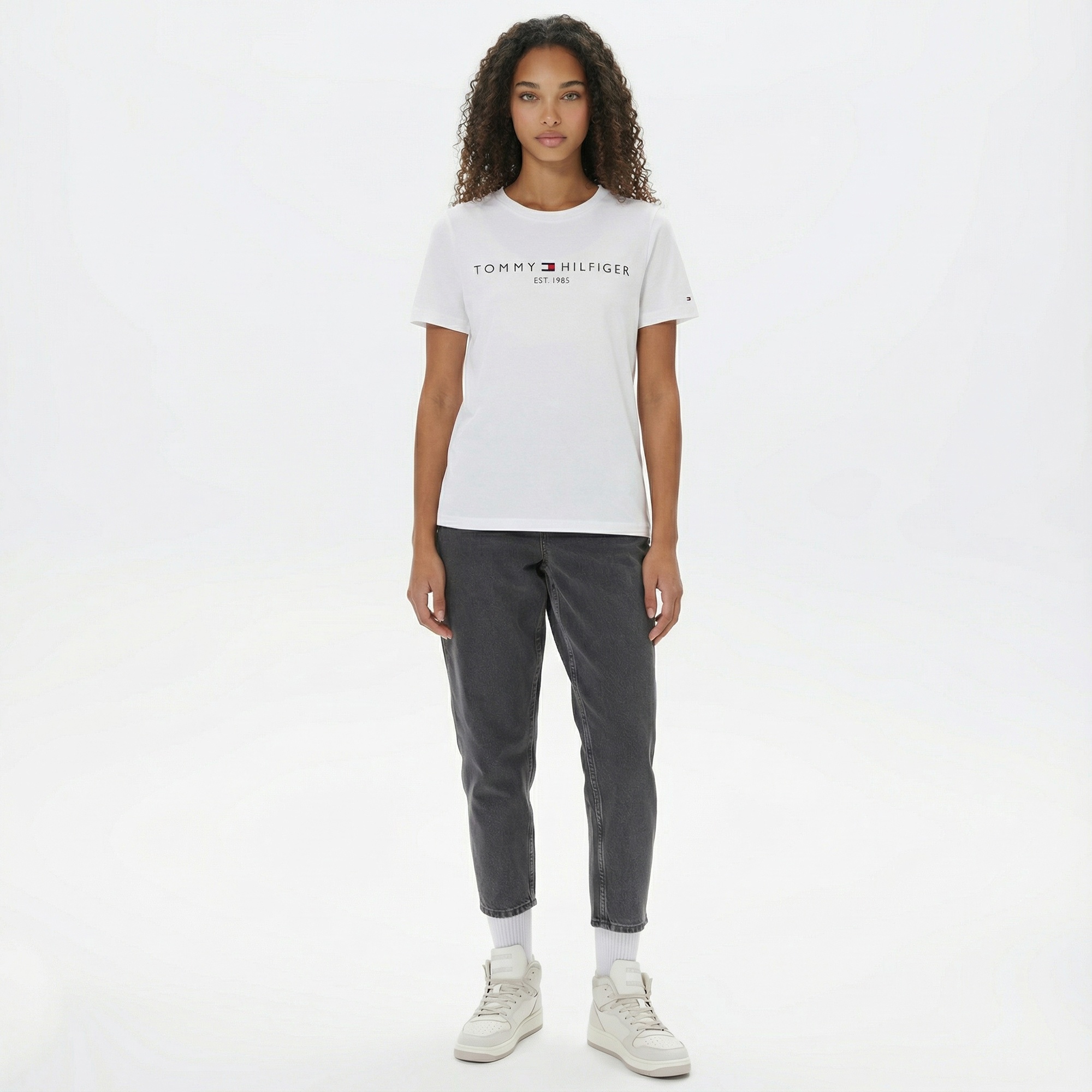 Tommy Hilfiger Corp Logo Kadın Beyaz Crop T-Shirt