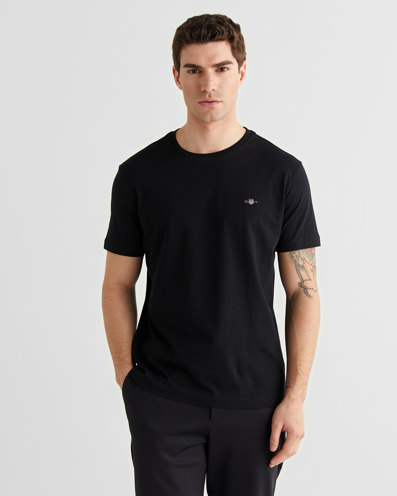  GANT Erkek Siyah Bisiklet Yaka Regular Fit T-Shirt