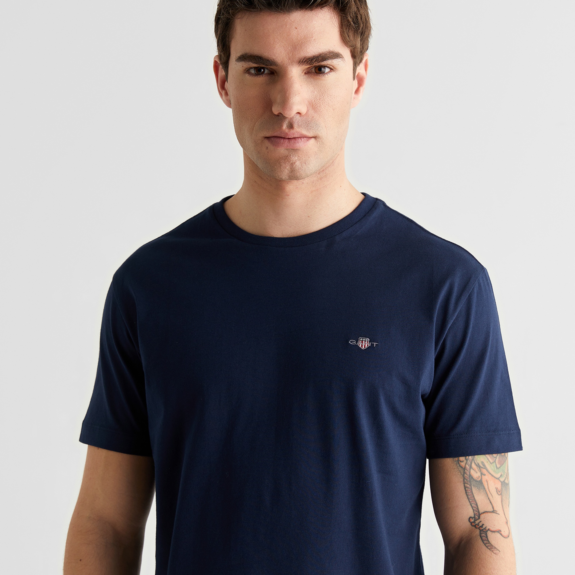 GANT Erkek Mavi Bisiklet Yaka Regular Fit Logolu T-Shirt