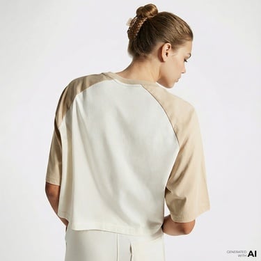  Converse Retro Cropped Kadın Krem T-Shirt