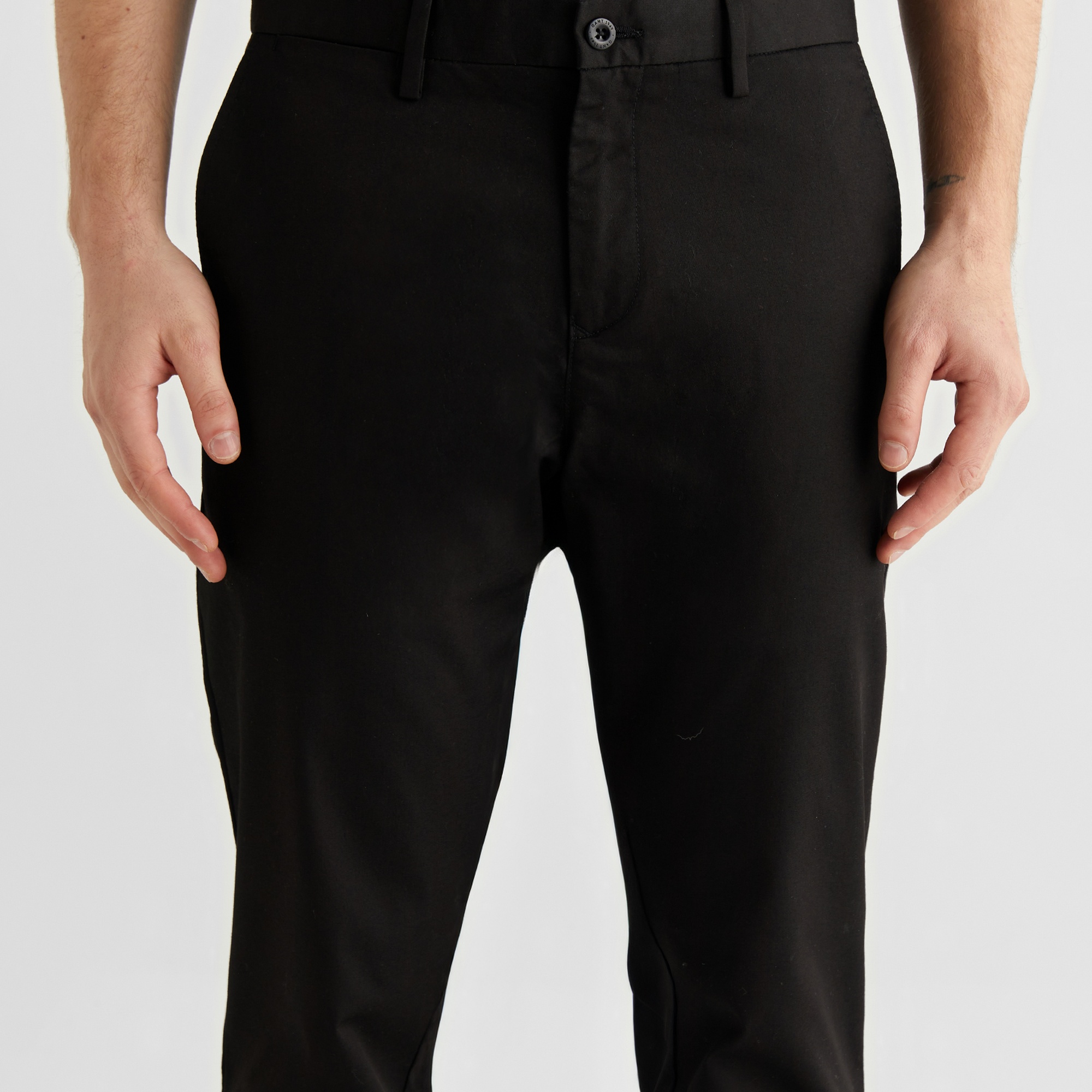 GANT Erkek Siyah Slim Fit Pantolon