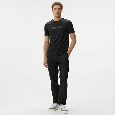  Calvin Klein Raised Line Logo Erkek Siyah T-Shirt