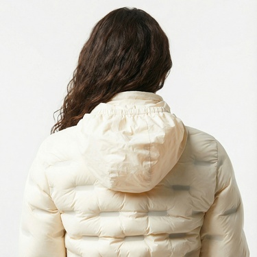  Lacoste Kadın Regular Fit Kapüşonlu Kapitone Beyaz Mont