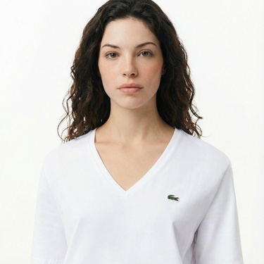 Lacoste Kadın Relaxed Fit V Yaka Beyaz T-Shirt