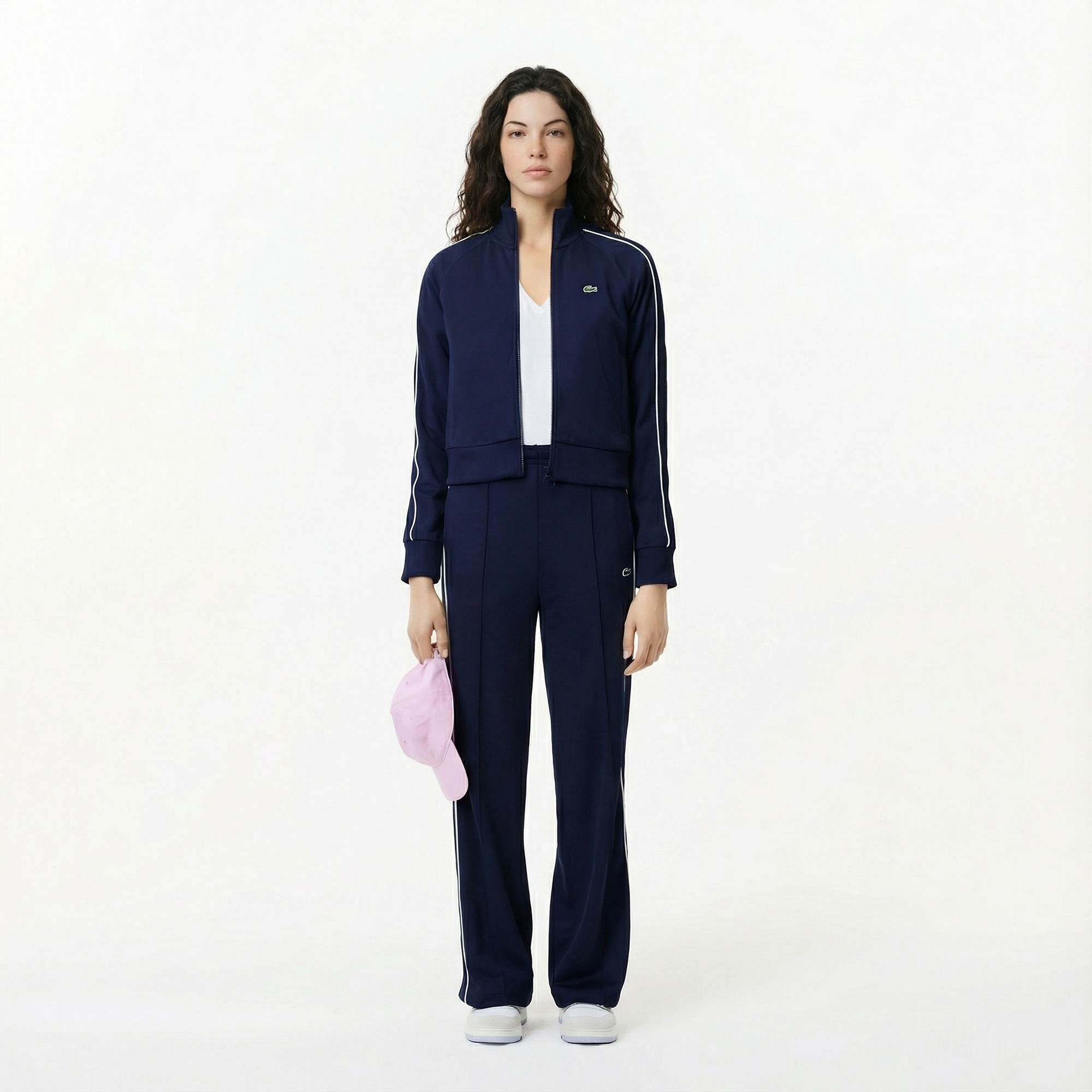 Lacoste Kadın Relaxed Fit V Yaka Beyaz T-Shirt