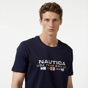  Nautica Erkek Lacivert Standart Fit Kısa Kollu Baskılı T-Shirt