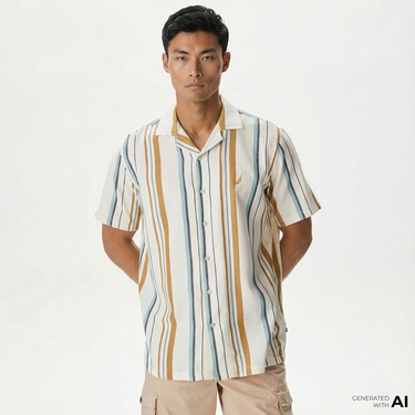  Nautica Erkek Kırık Beyaz Classic Fit Kısa Kollu Çizgili Gömlek