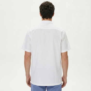  Nautica Erkek Beyaz Classic Fit Kısa Kollu Gömlek