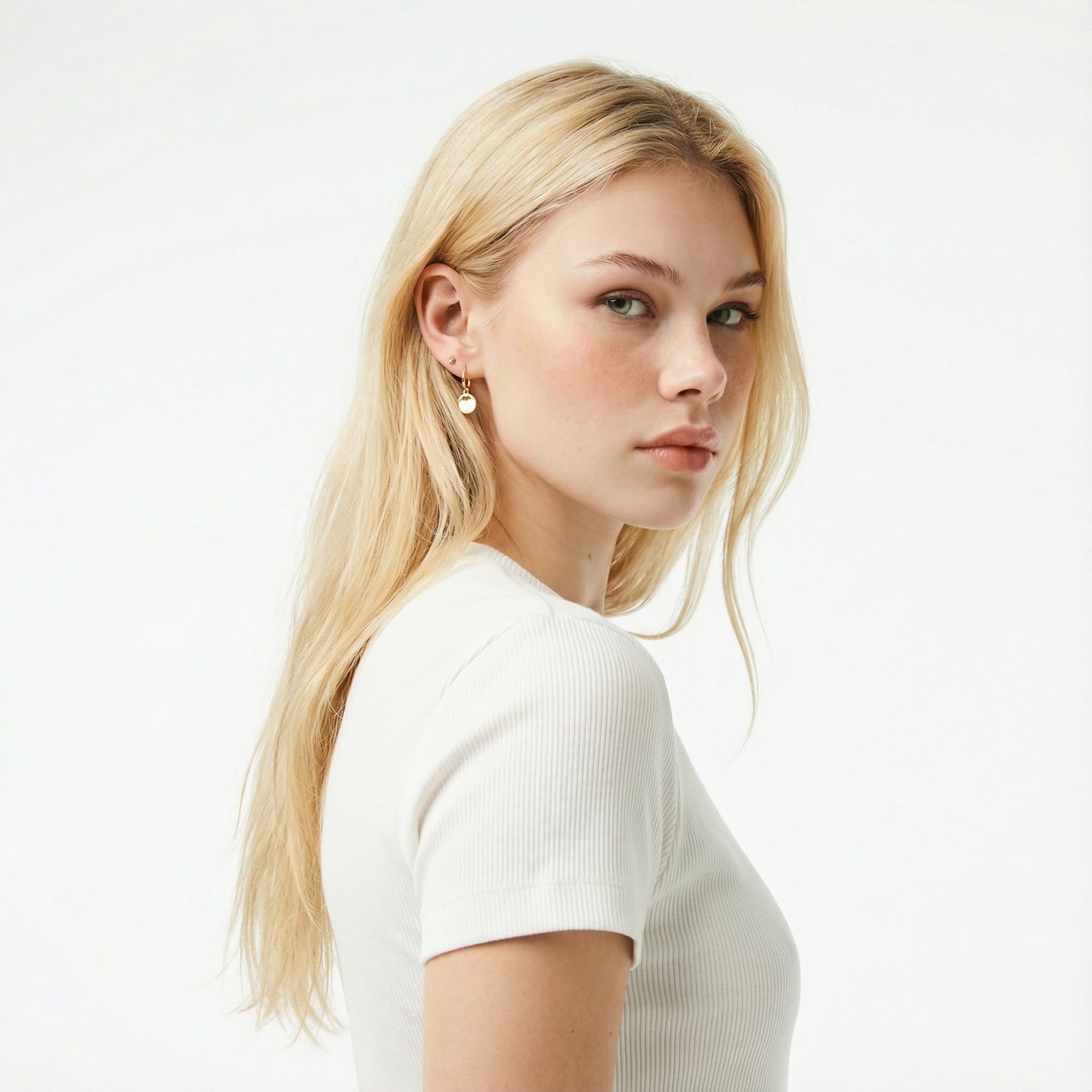 Lacoste Kadın Slim Fit Bisiklet Yaka Beyaz T-Shirt