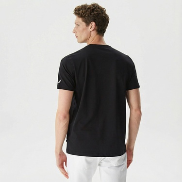  Nautica Erkek Siyah Baskılı Standart Fit T-Shirt