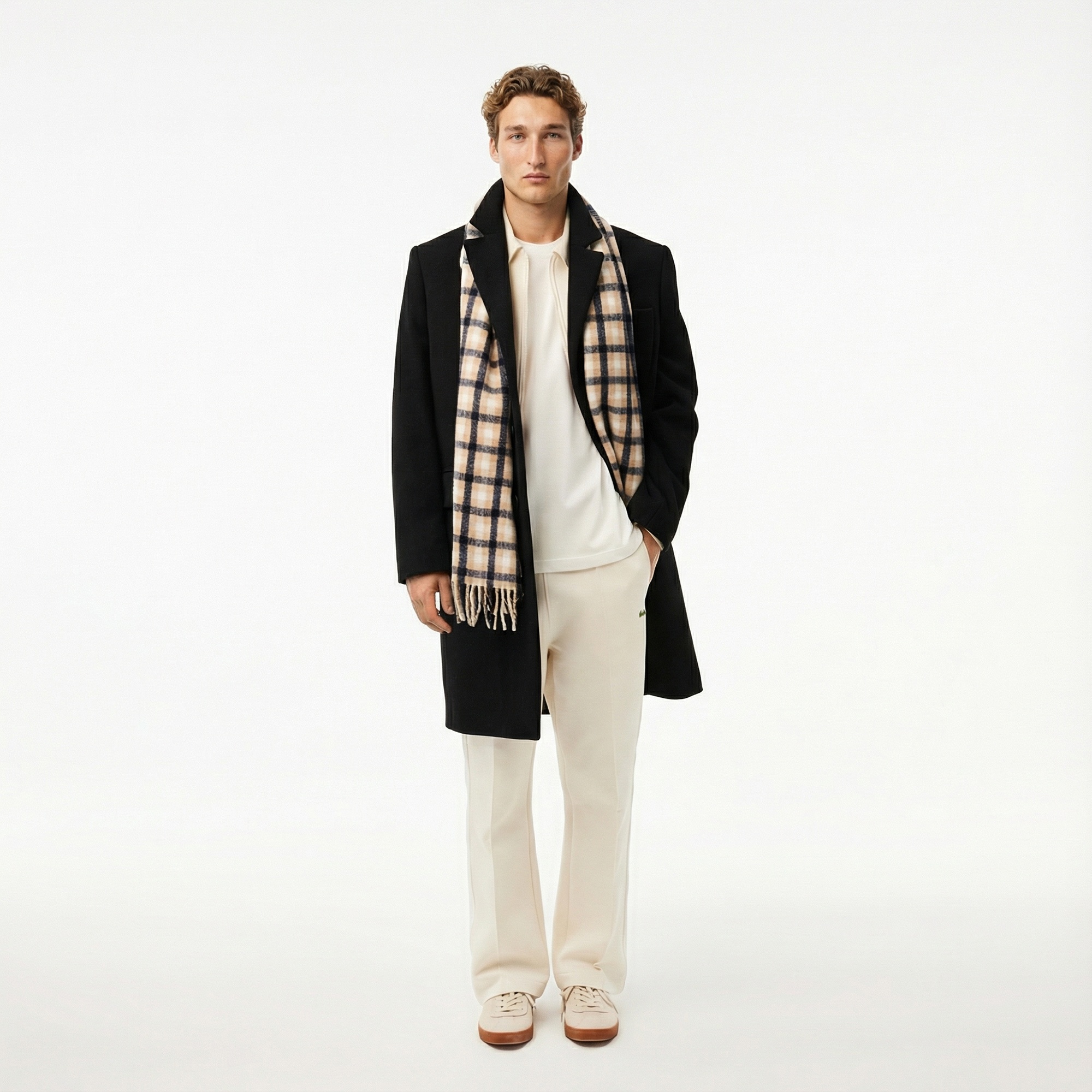 Lacoste Erkek Regular Fit Bisiklet Yaka Beyaz T-Shirt