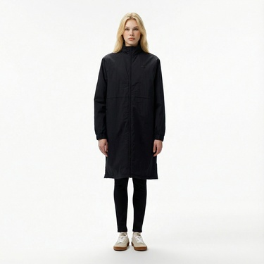  Lacoste Kadın Kapüşonlu Siyah Yağmurluk