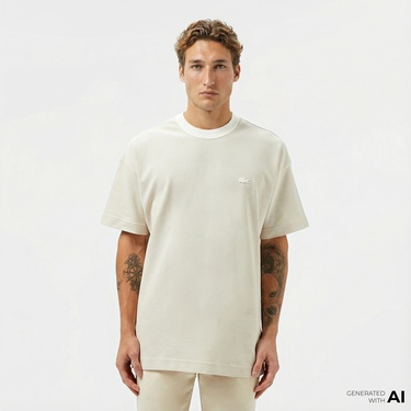  Lacoste Erkek Oversize Fit Bisiklet Yaka Krem T-Shirt