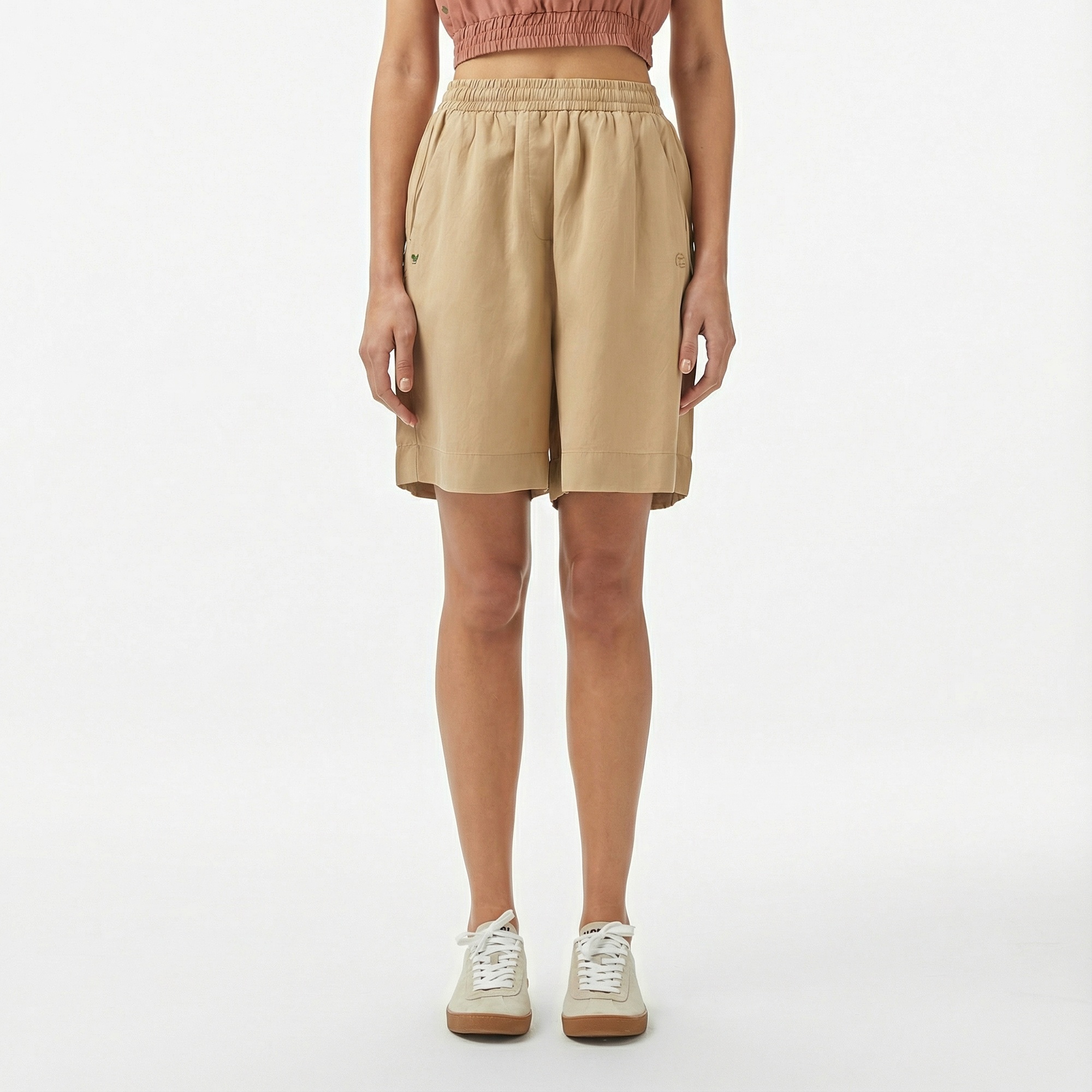 Lacoste Kadın Regular Fit Bej Bermuda Şort