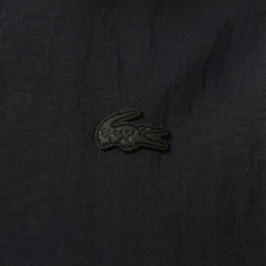  Lacoste Kadın Kapüşonlu Siyah Yağmurluk