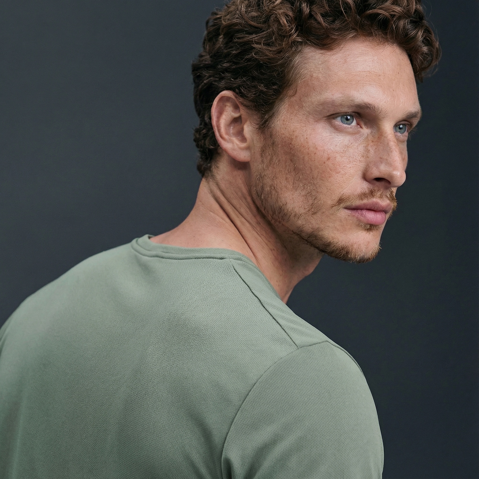 Nike Dri-Fit Miler Erkek Yeşil T-Shirt