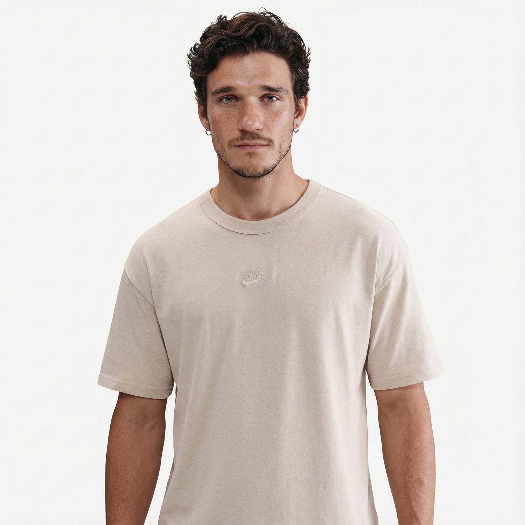 Nike Sportswear Premium Essentials Erkek Krem Rengi T-Shirt