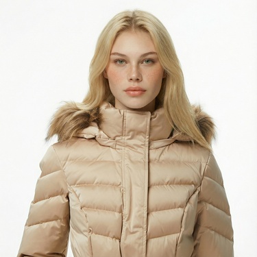  Guess Marina Kadın Bej Mont