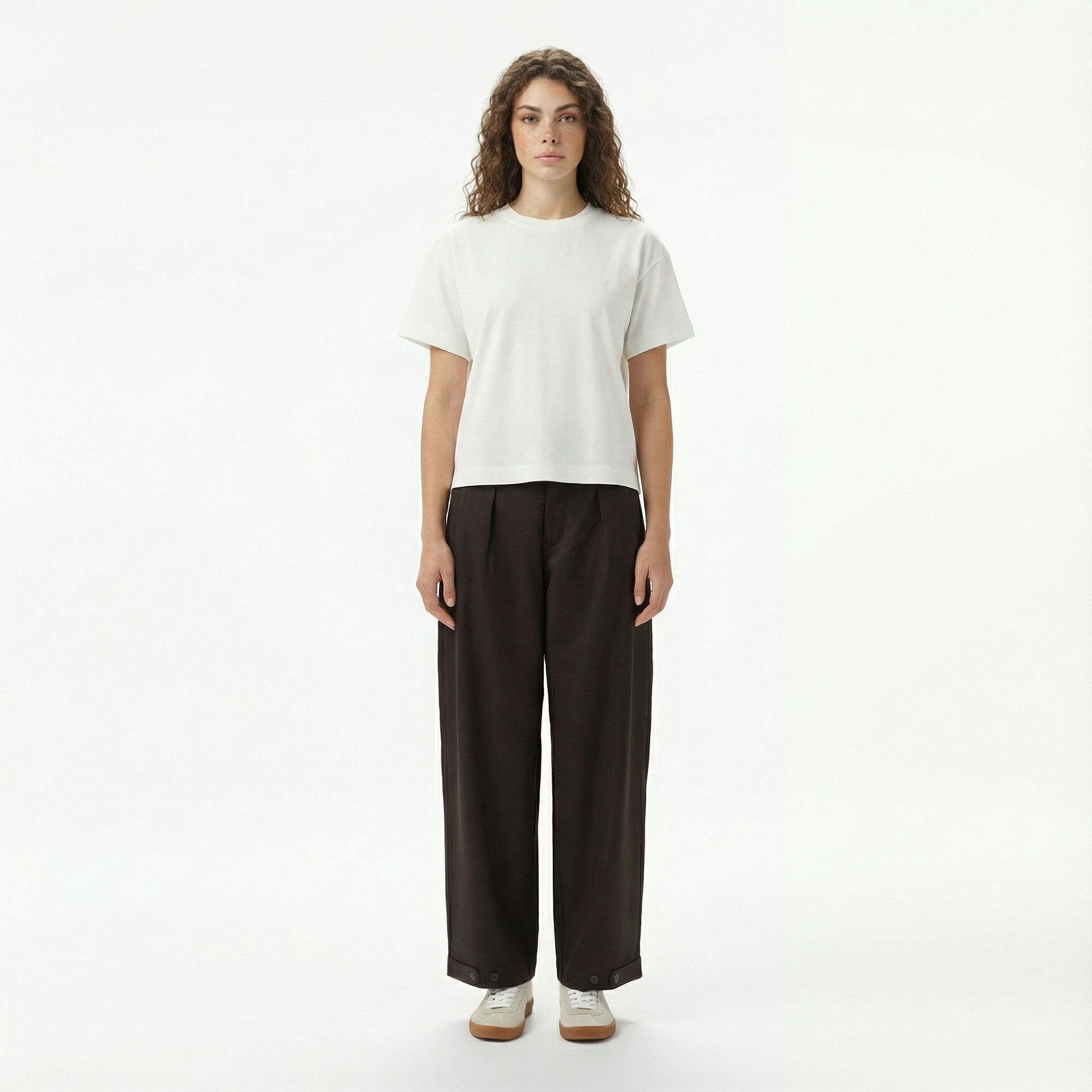 Lacoste Kadın Loose Fit Bisiklet Yaka Beyaz T-Shirt