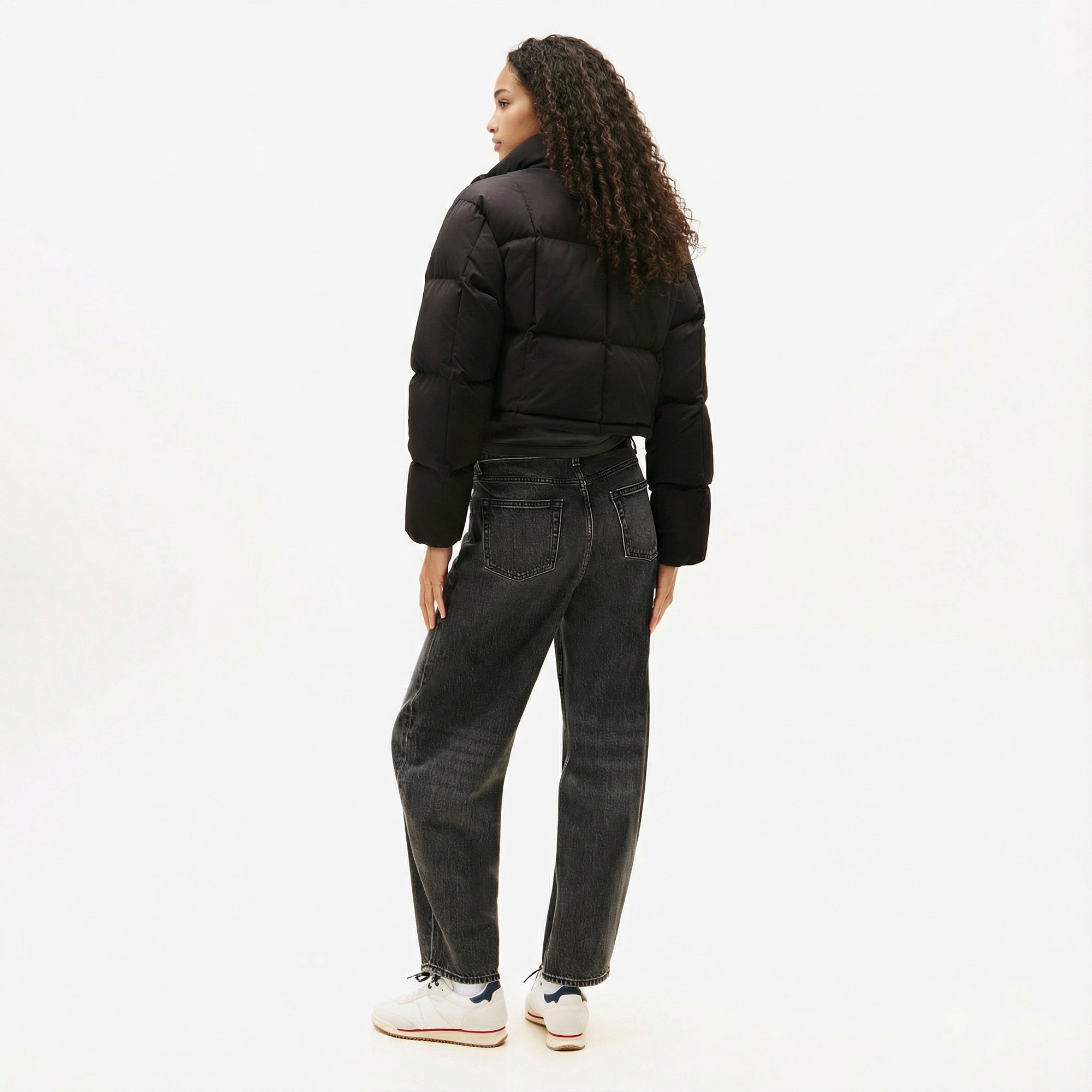 Tommy Jeans Alaska Crop Kadın Puffer Siyah Mont