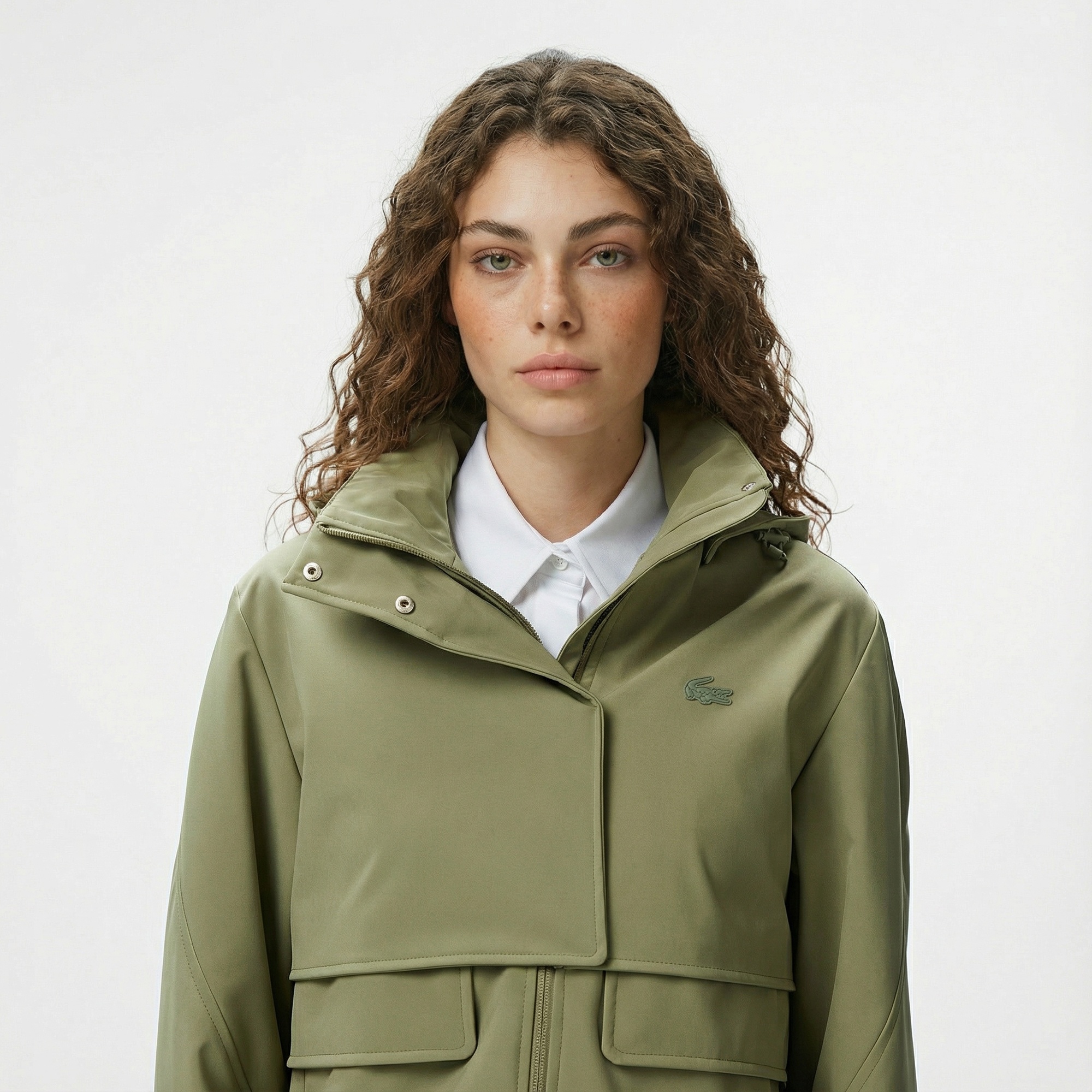 Lacoste Kadın Relaxed Fit Kapüşonlu Yeşil Yağmurluk