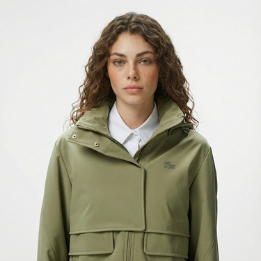  Lacoste Kadın Relaxed Fit Kapüşonlu Yeşil Yağmurluk