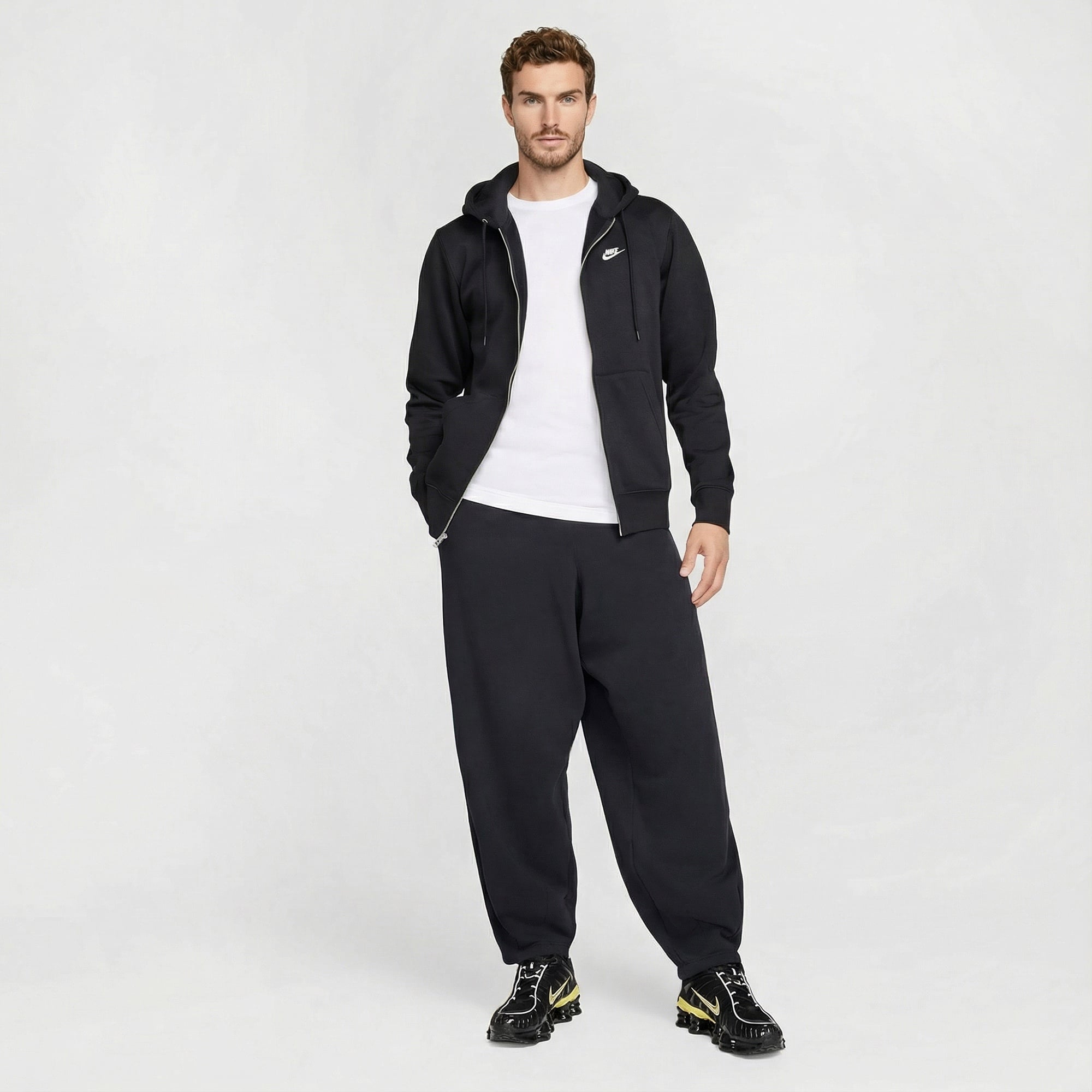 Nike Club Erkek Siyah Kapüşonlu Hoodie