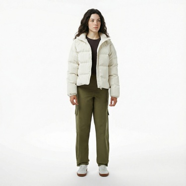  Lacoste Kadın Kapüşonlu Monogram Beyaz Mont