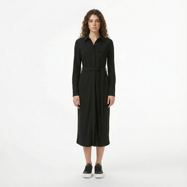  Lacoste Kadın Slim Fit Uzun Kollu Siyah Elbise