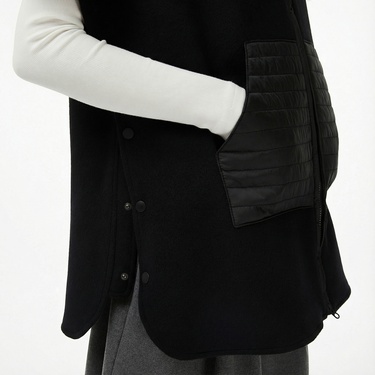  Lacoste Kadın Kapüşonlu Siyah Mont