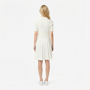  Lacoste Kadın Relaxed Fit Kısa Kollu Polo Yaka Beyaz Elbise