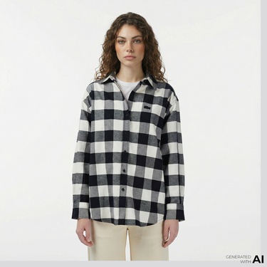  Lacoste Kadın Kareli Siyah Gömlek