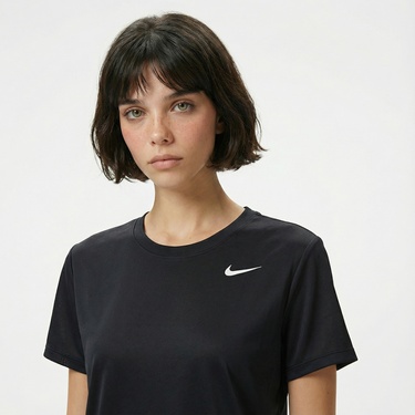  Nike Dri-Fit Legend Lbr Kadın Siyah T-Shirt