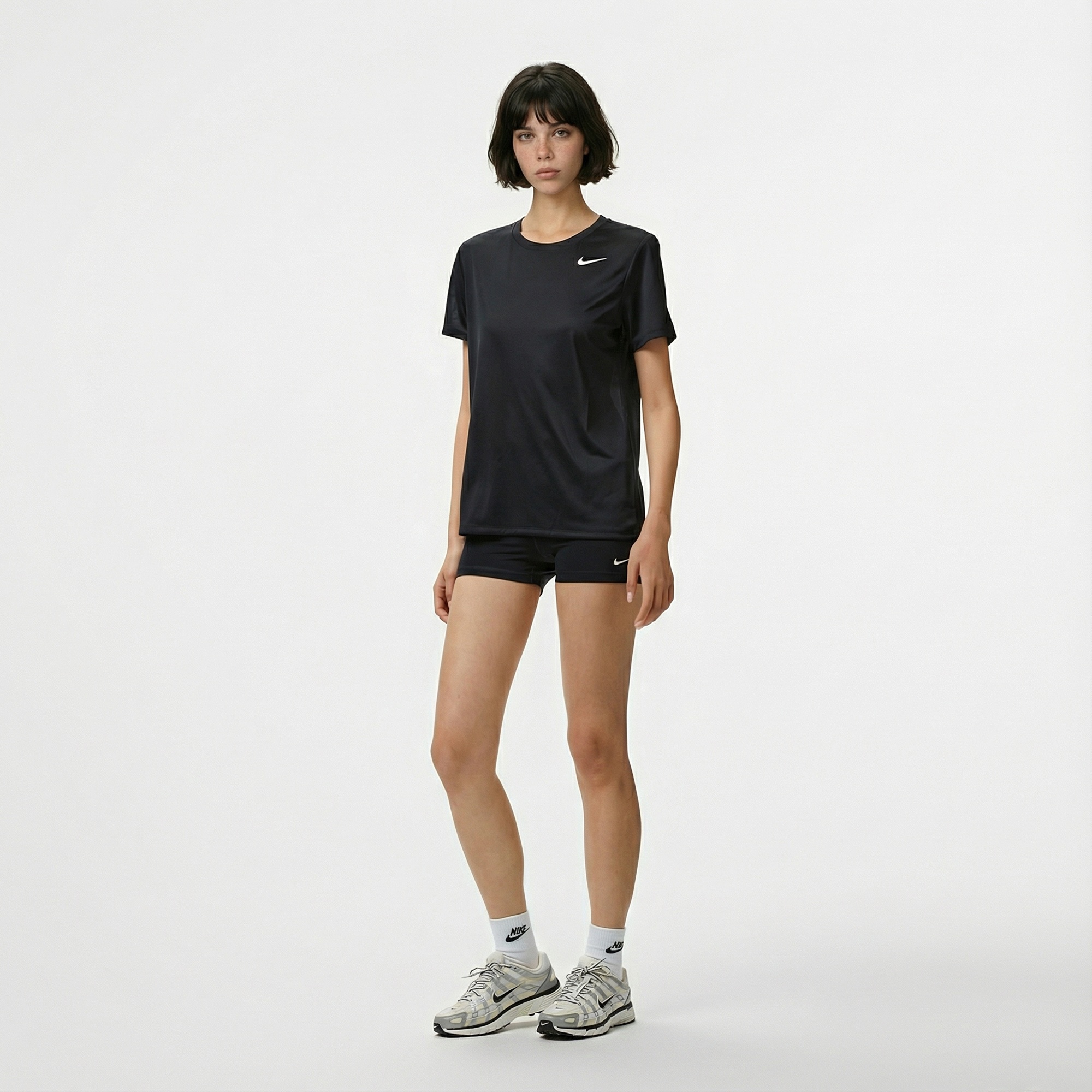 Nike Dri-Fit Legend Lbr Kadın Siyah T-Shirt