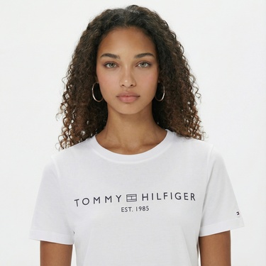  Tommy Hilfiger Corp Logo Kadın Beyaz Crop T-Shirt