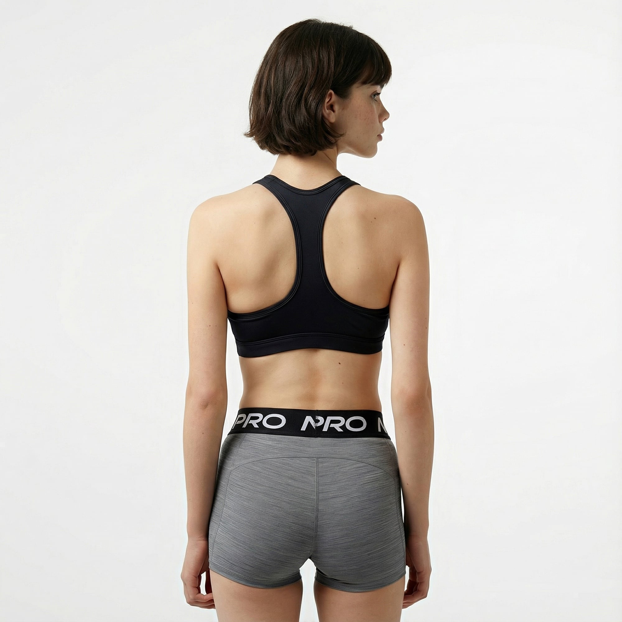 Nike Swoosh Med Sport Kadın Siyah Bra
