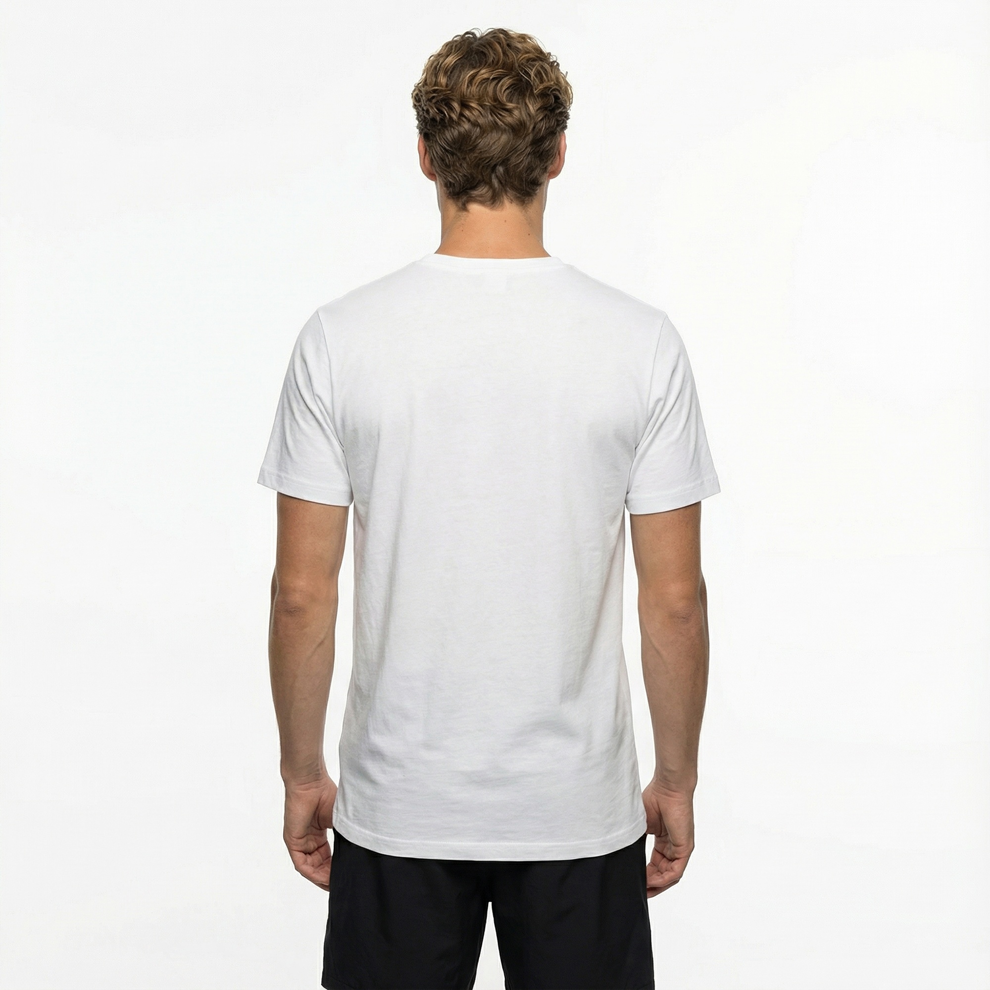 Nike Sportswear Club Erkek Beyaz T-Shirt