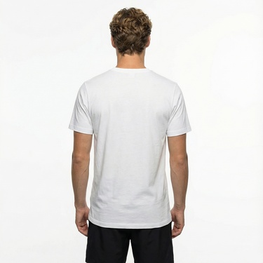  Nike Sportswear Club Erkek Beyaz T-Shirt