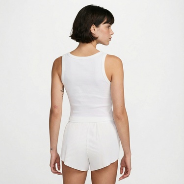  Nike AeroSwift Dri-Fit Adventure Kadın Beyaz Crop T-Shirt