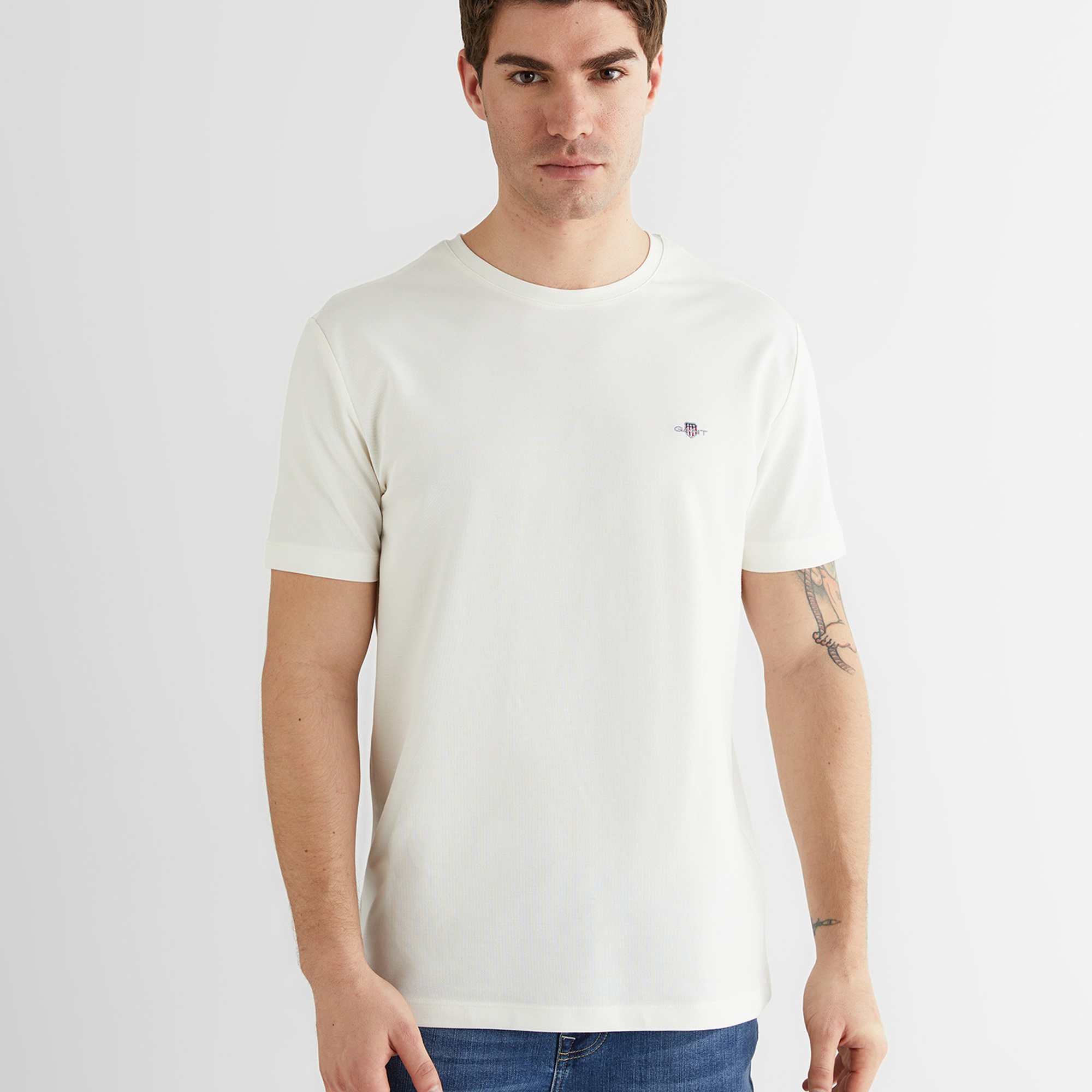 GANT Erkek Beyaz Bisiklet Yaka Regular Fit Logolu T-Shirt