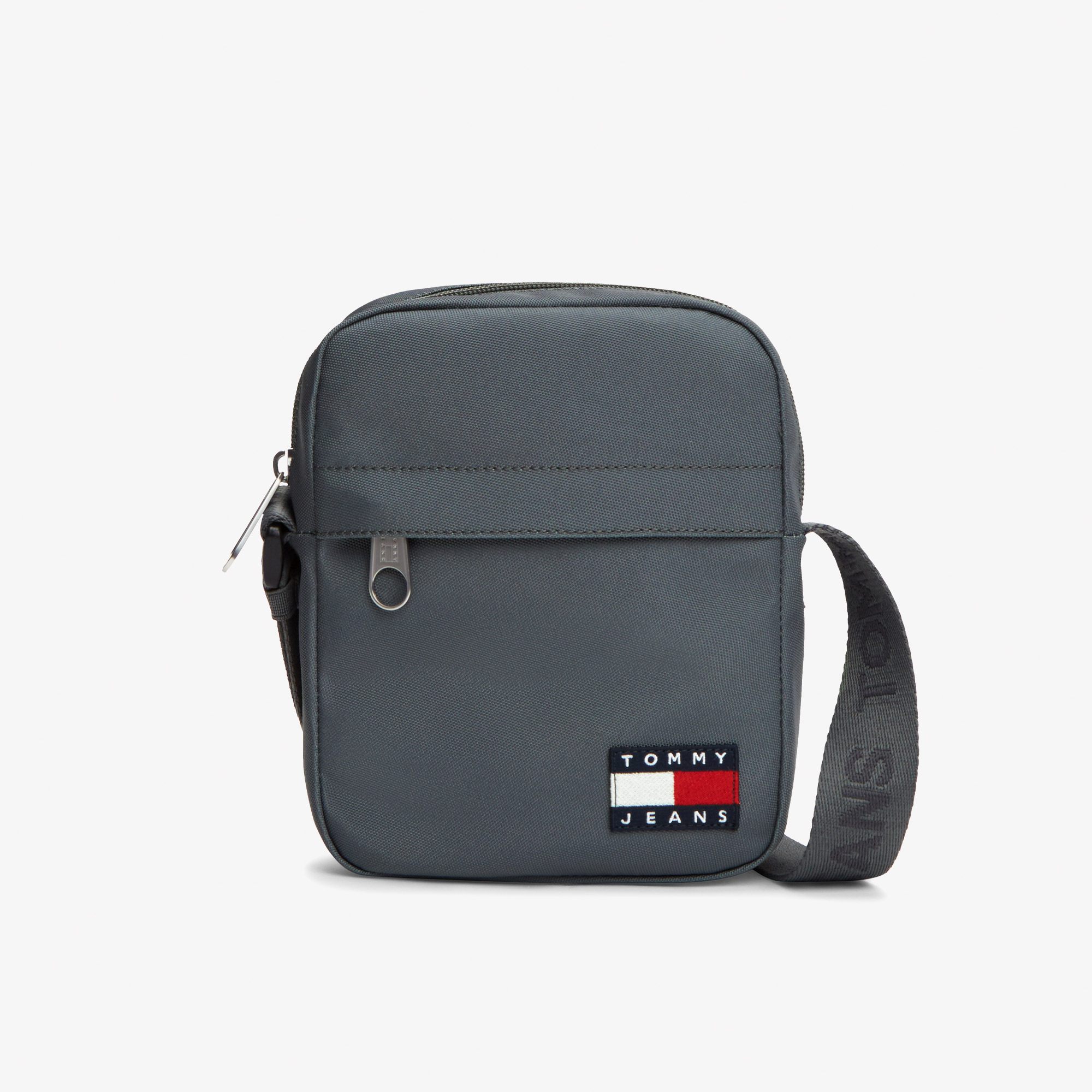  Tommy Hilfiger Essential Daily Erkek Gri Çapraz Çanta