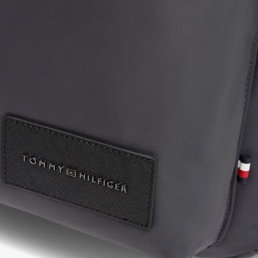 Tommy Hilfiger Repreve Erkek Gri Sırt Çantası
