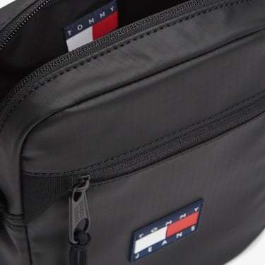  Tommy Hilfiger Daily Tech Erkek Siyah Çapraz Çanta